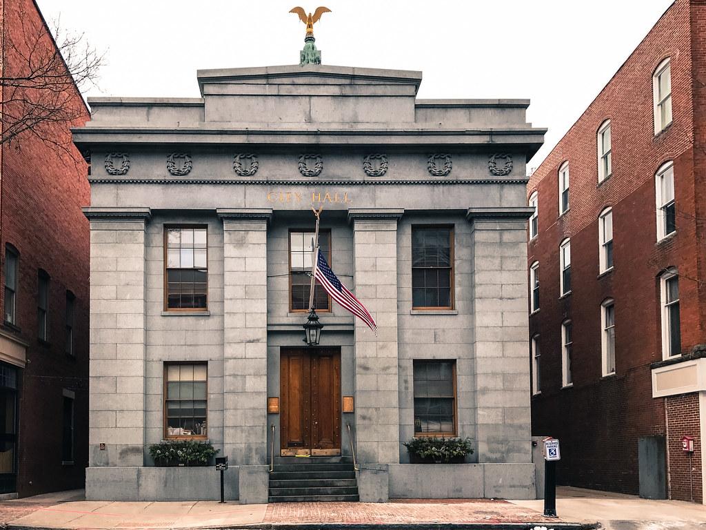 Salem Approves New City-Funded Election Forums for November Ballot
